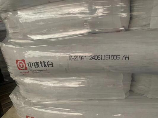 Excelente dispersabilidad R-213 pigmento de dióxido de titanio con alta blancura y matiz azul para Masterbatch