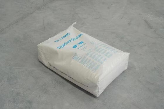 Pigmento BLR-886 del dióxido de titanio del rutilo para los plásticos producidos por el proceso Cas No del cloruro.: 13463-67-7